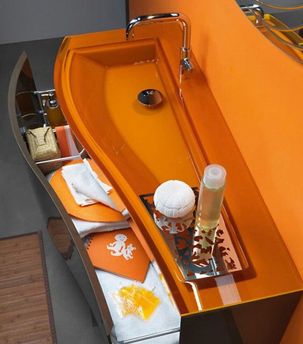 оранжева мивка за баня